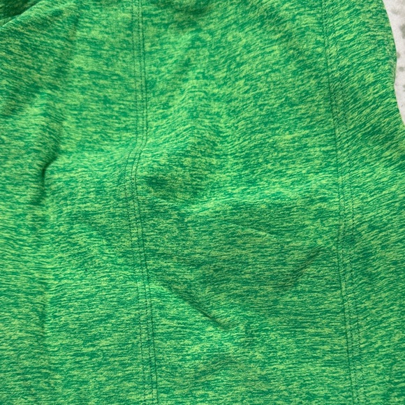 Bombshell Sportswear V Back Leggings - Picture 3 of 3